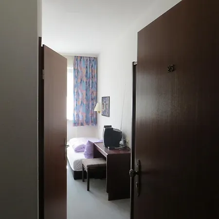 Guest house Baskerville Sternberg